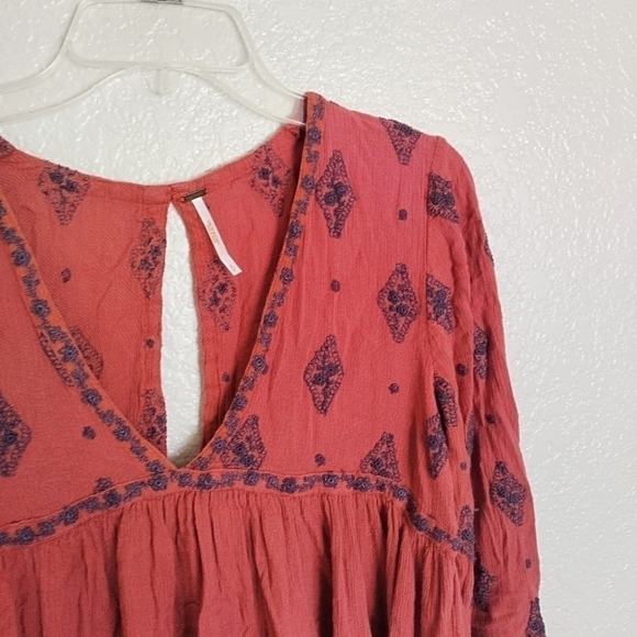 Free People Diamond Embroidered Bell sleeves Tunic Top dress sz S - Picture 2 of 7